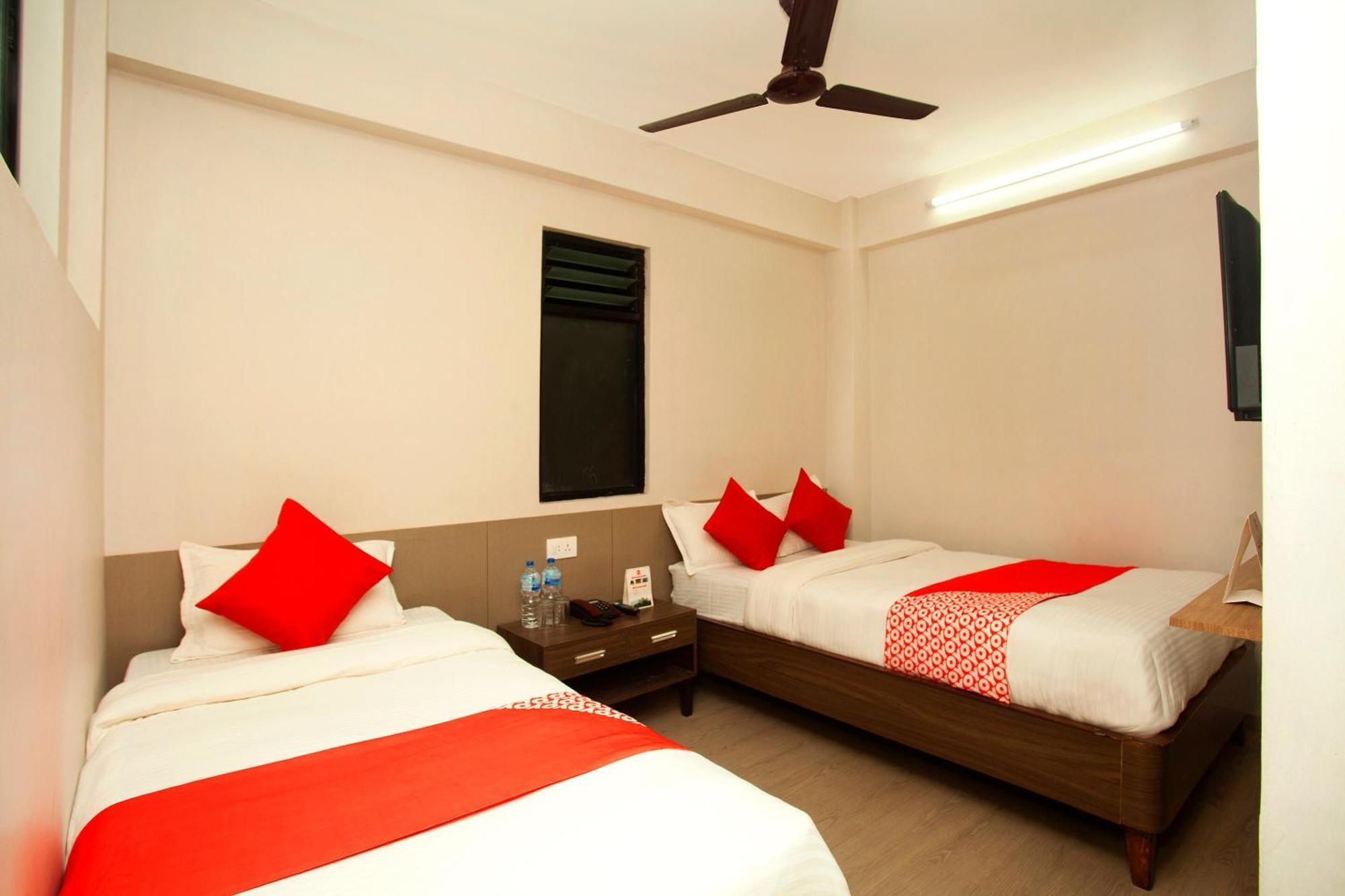 Oyo 626 Hotel Himchuli Kathmandu Exterior photo