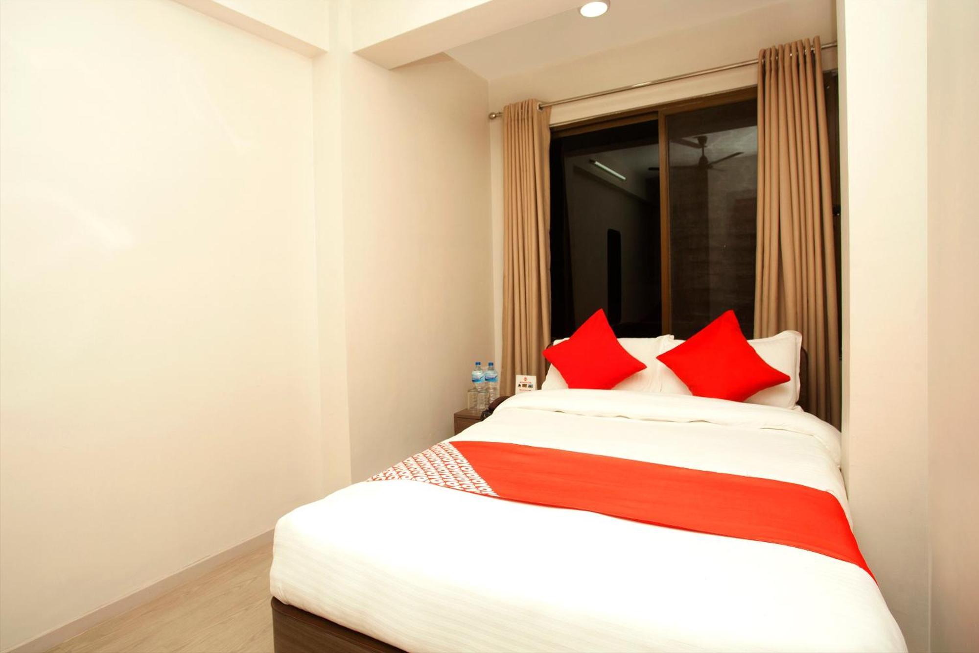 Oyo 626 Hotel Himchuli Kathmandu Exterior photo
